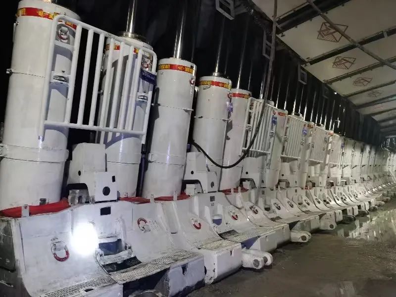 1699404252359721.jpeg 640 (3).jpg