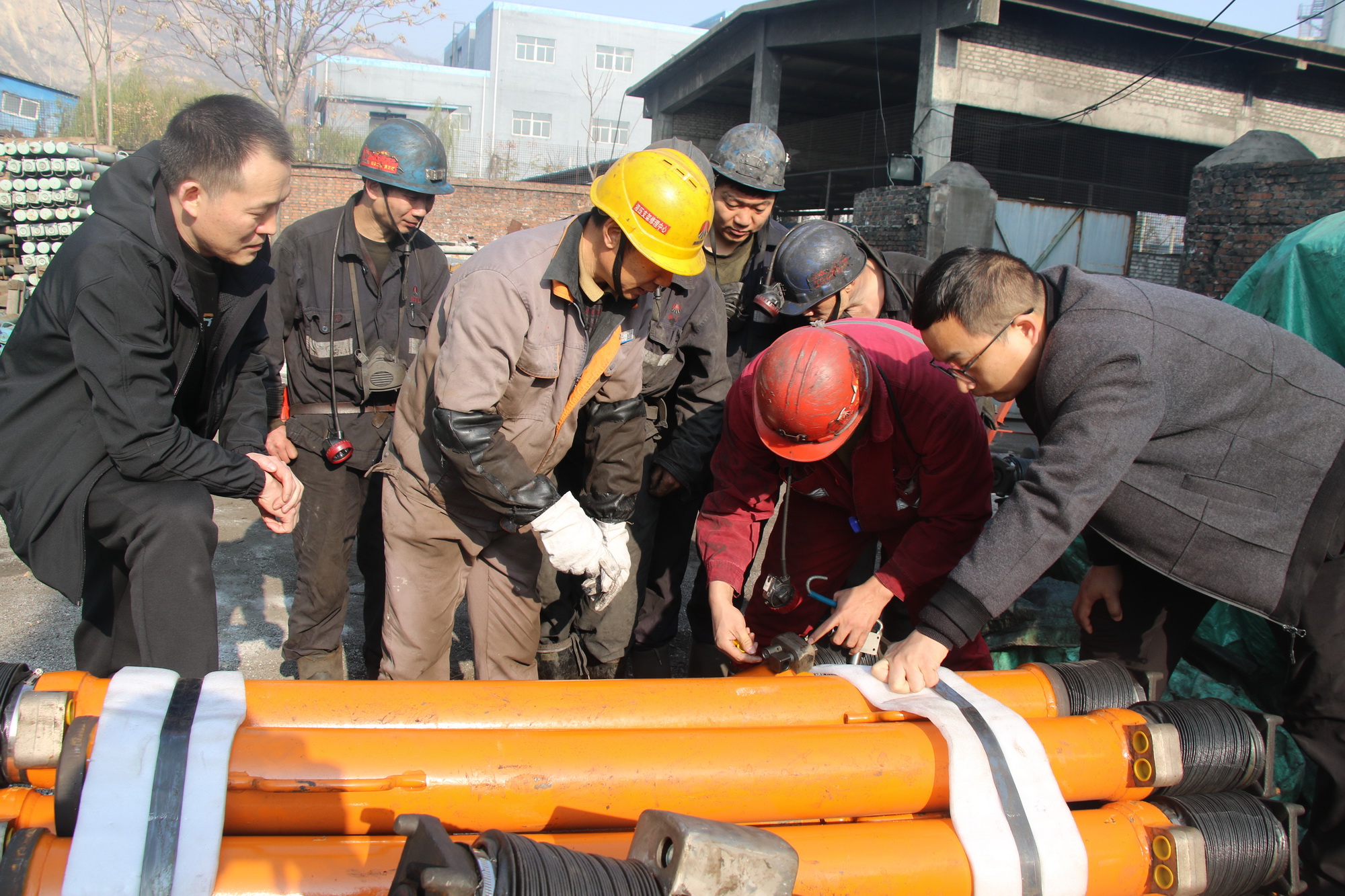 1702603284321028.jpeg 韓城礦業象山礦井以科技創新之力助安全生產解困.JPG