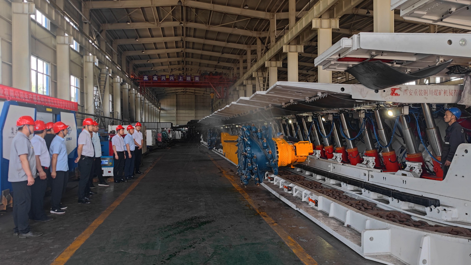 1702603306737876.jpeg 韓城礦業象山礦井以科技創新之力助安全生產解困2.jpg