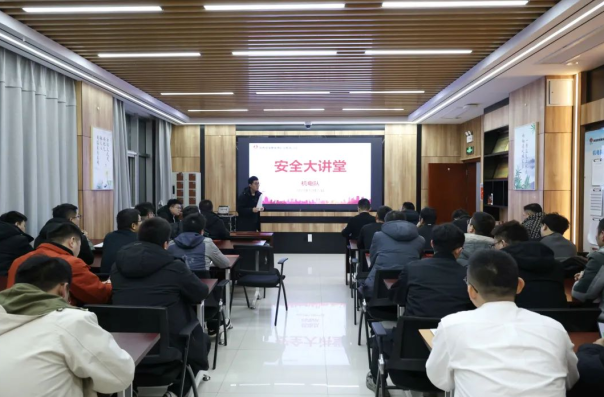 1737891661974379.png image.png