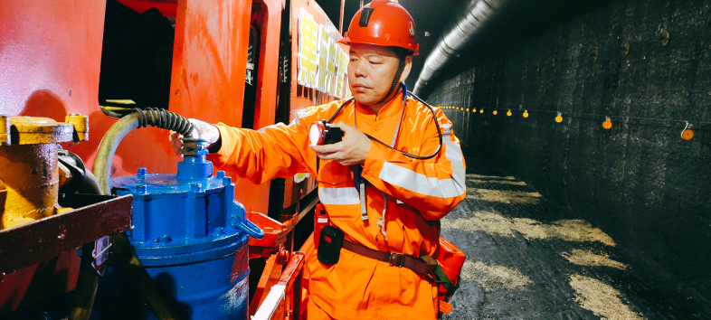 1747810237436697.png image.png