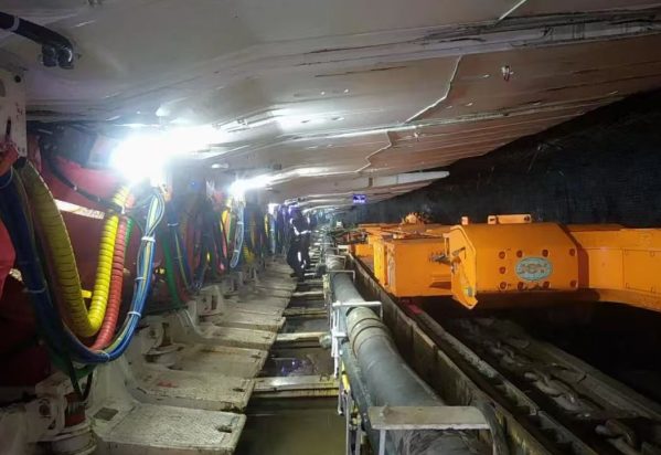 1749195227615424.png image.png