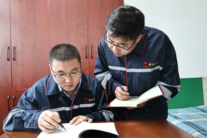 1757572629360585.png image.png