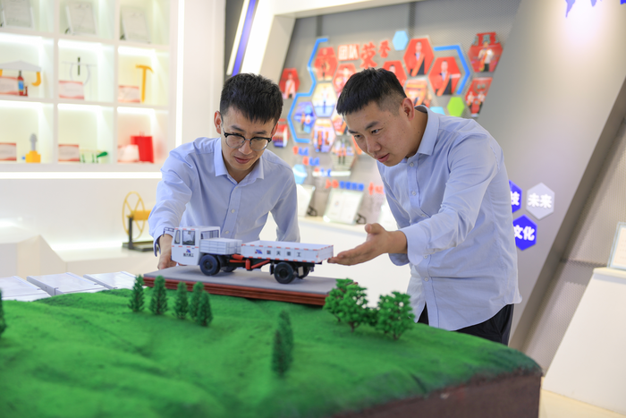 1757573608717508.png image.png