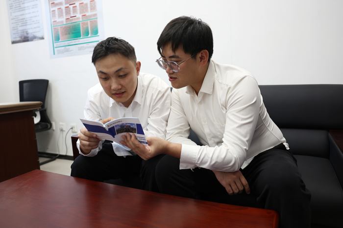 1759996114762648.png image.png